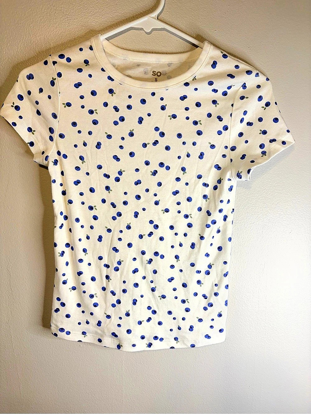 SO Polka Dot Tee in White & Blue Size Small Like New